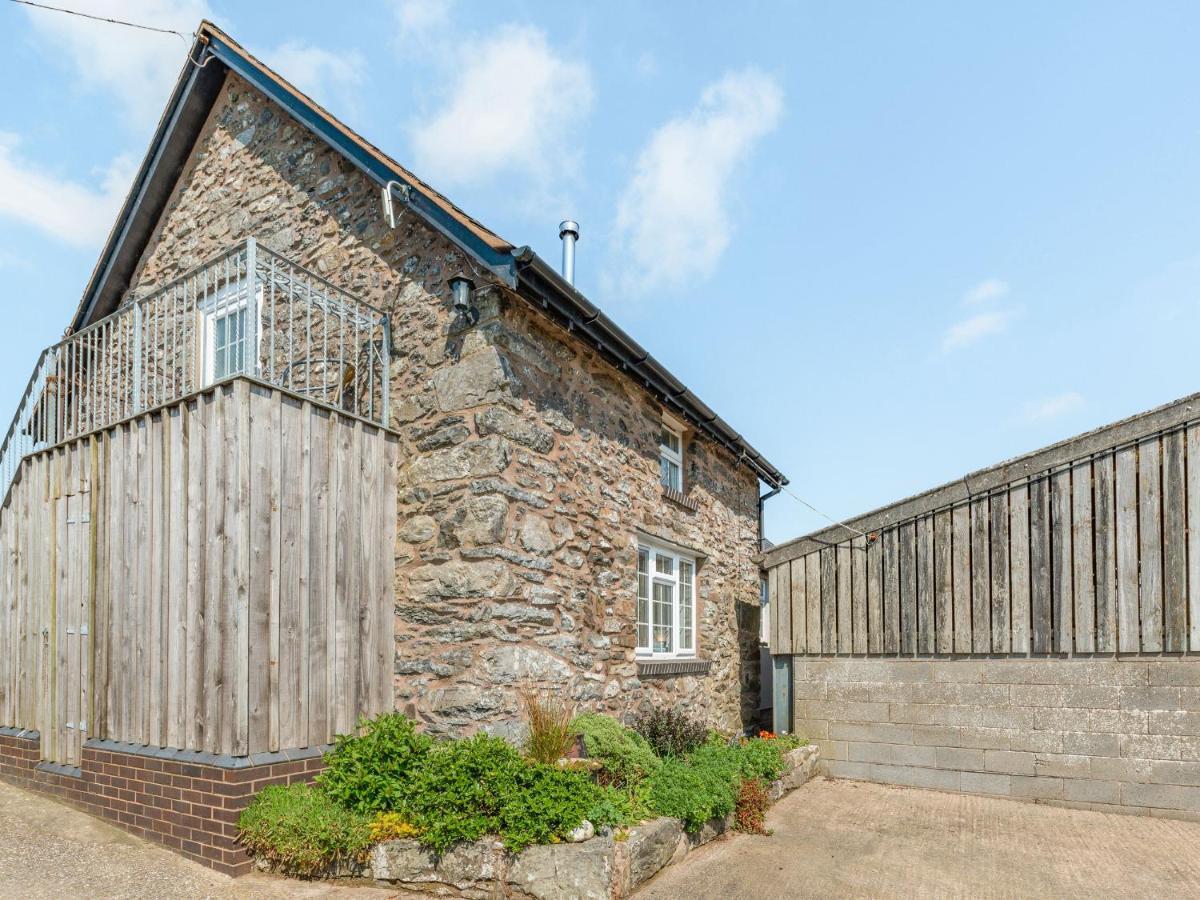 Halfen Granary Villa Pont-Robert Exteriör bild