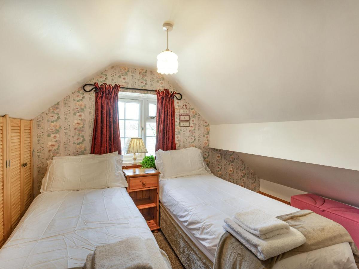 Halfen Granary Villa Pont-Robert Exteriör bild